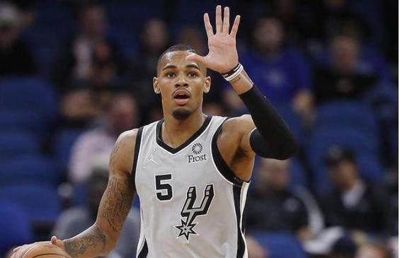 东契奇20分湖人战胜火箭，湖人的季后赛西部四强打底.